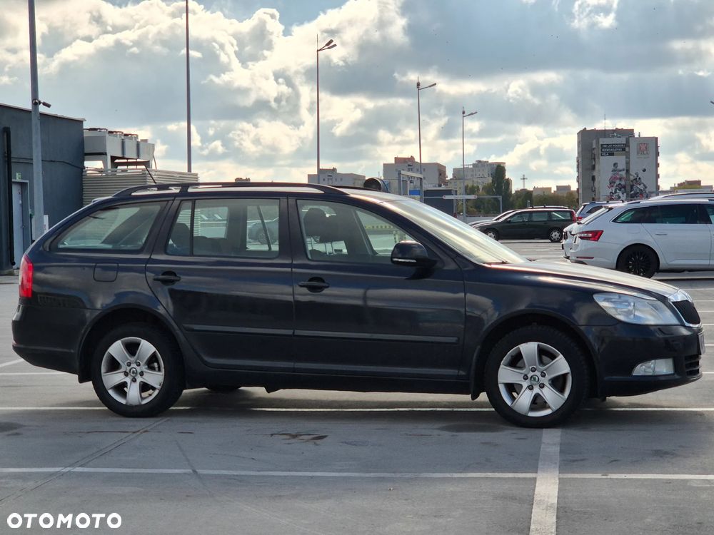 Skoda Octavia 2.0 TDI DPF Elegance DSG - 8