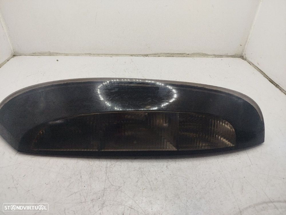 Farolim Stop Dto Opel Corsa C