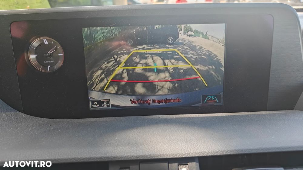 Lexus Seria ES 300h Executive Line - 22