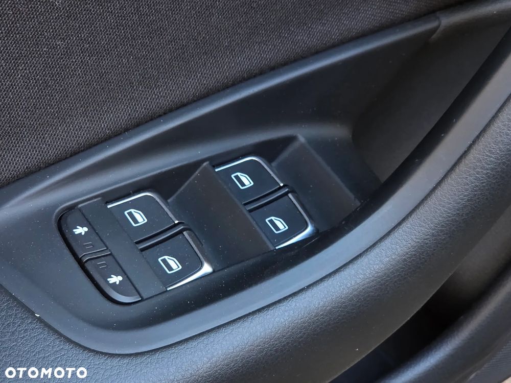 Audi A6 Limousine 3.0 TDI DPF multitronic sport selection - 33