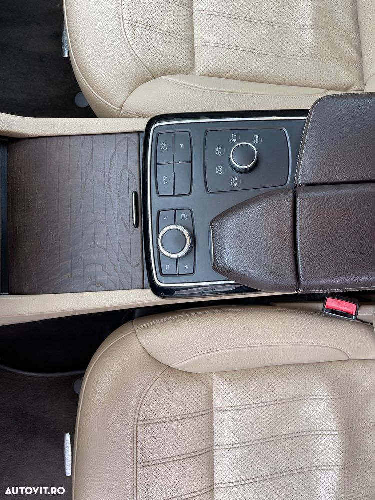 Mercedes-Benz GLE 250 d 4MATIC - 12