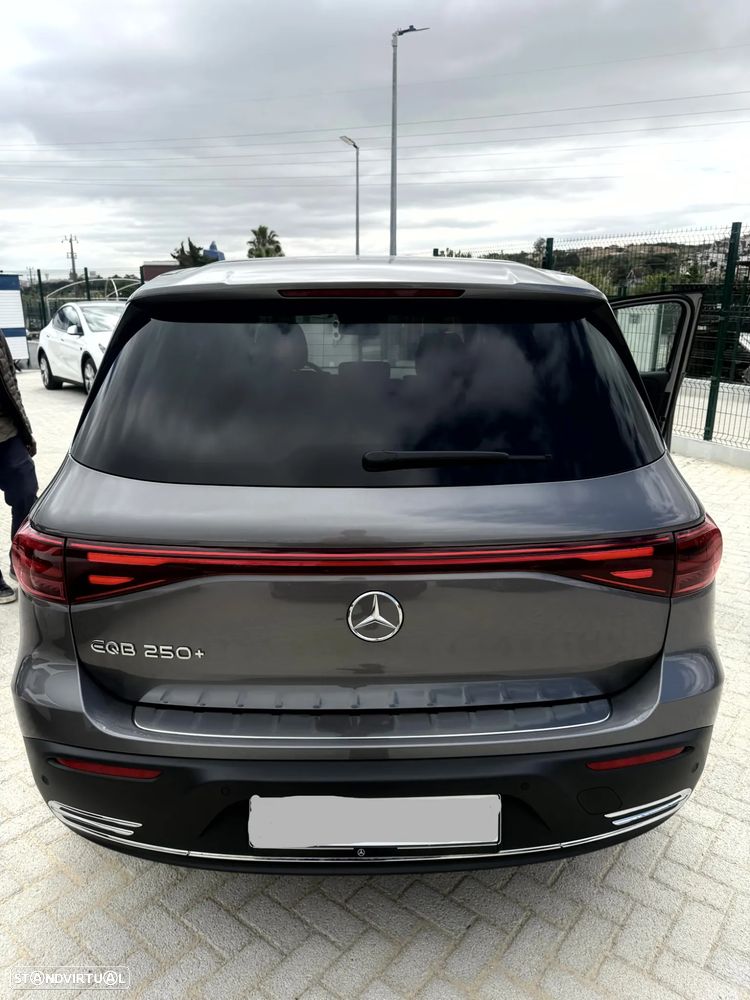 Mercedes-Benz EQB 250+ Progressive - 6