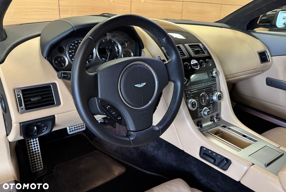 Aston Martin DB9 Touchtronic Sport - 17