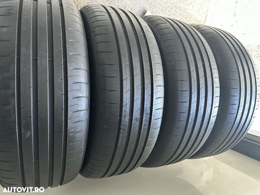 205/55 R17 Goodyear Efficient Grip Performace Dot 2022 - 2