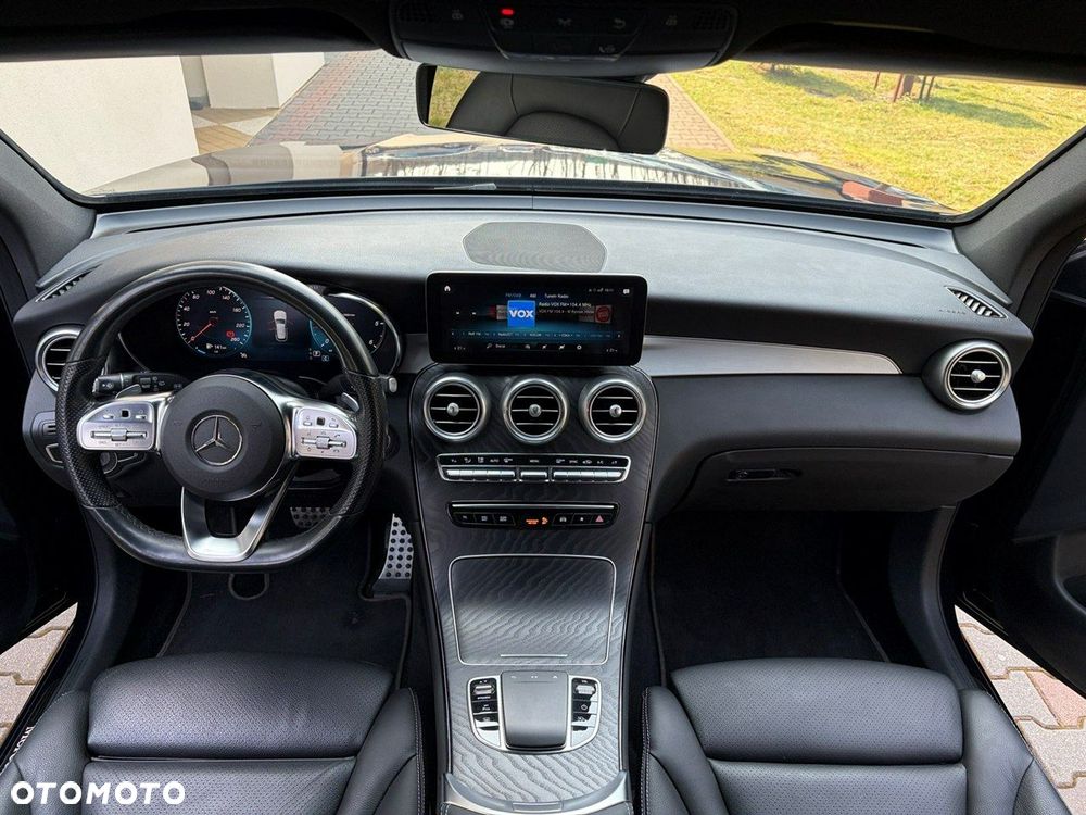 Mercedes-Benz GLC 220 d 4Matic 9G-TRONIC AMG Line - 10