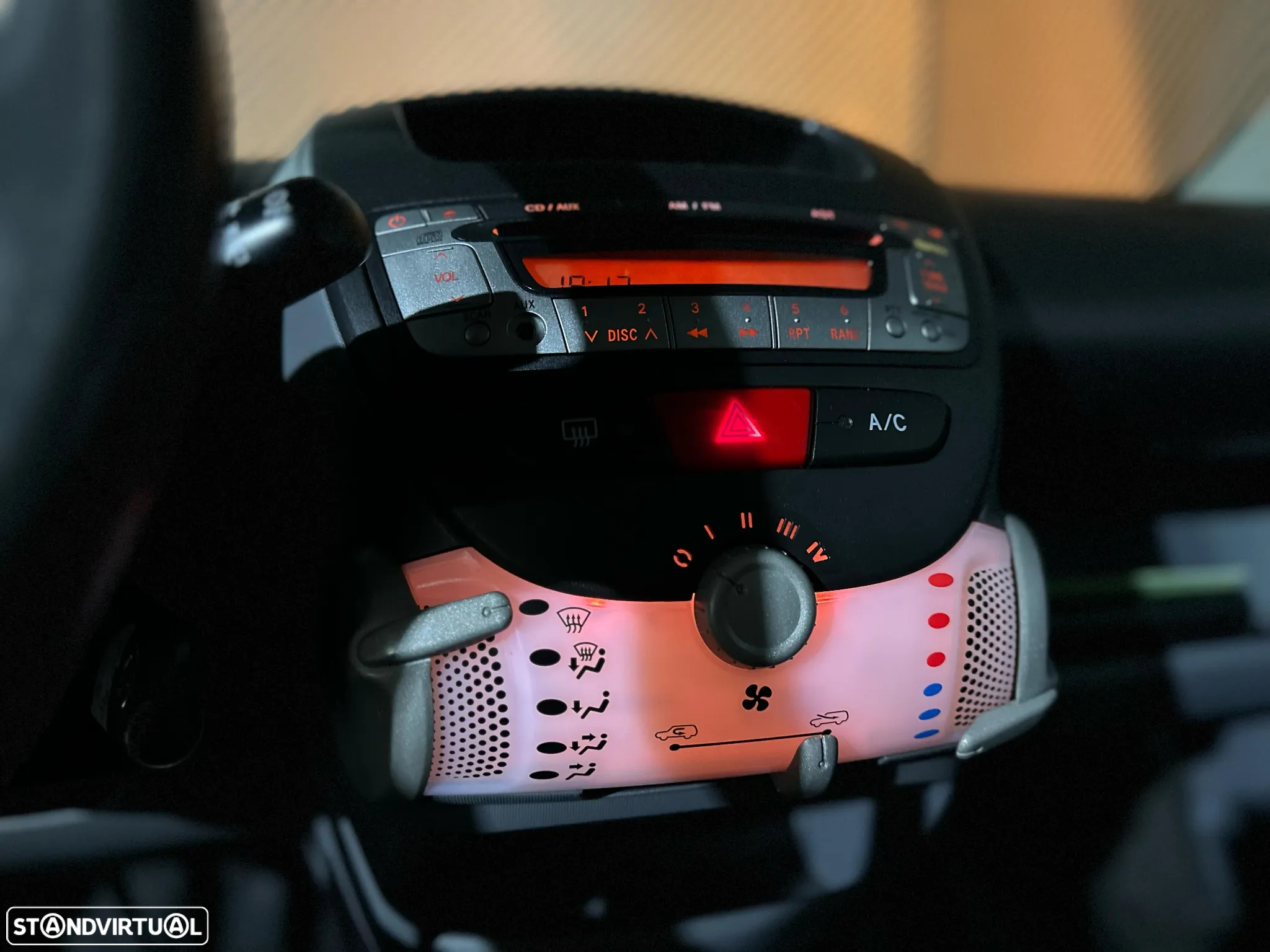 Toyota Aygo - 12