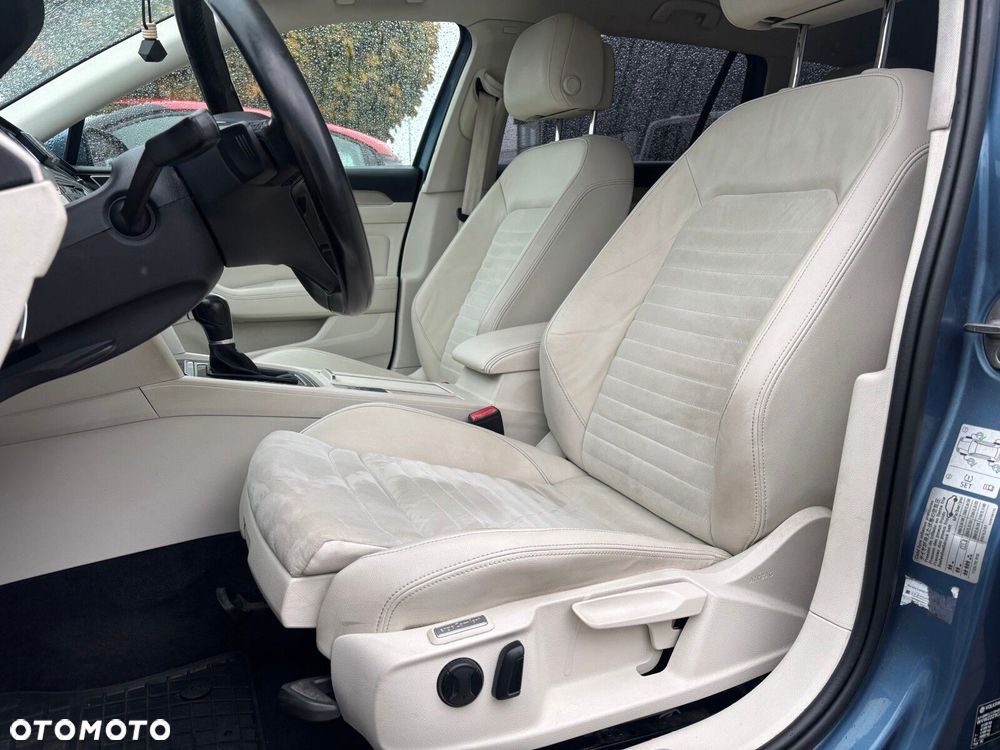 Volkswagen Passat - 6