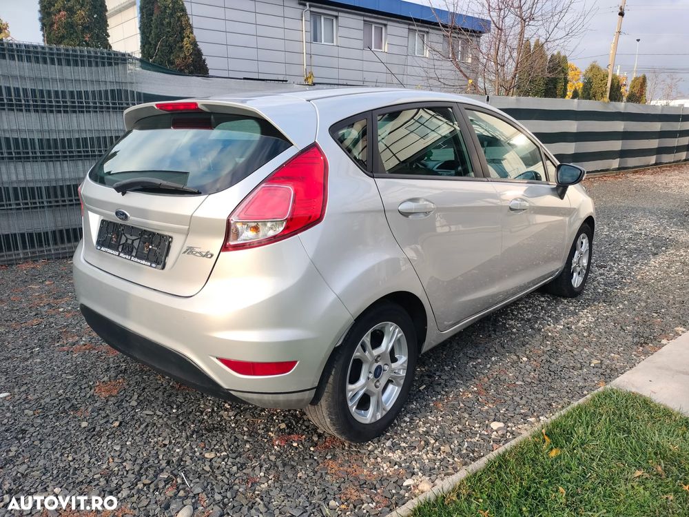 Ford Fiesta 1.25 Celebration - 6