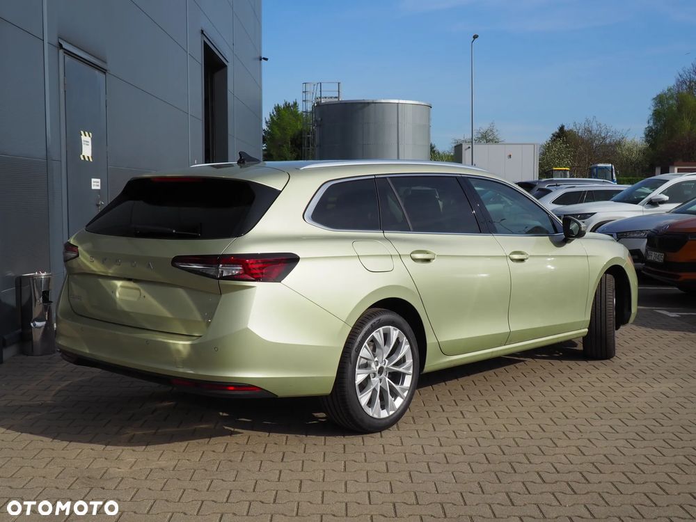 Skoda Superb 2.0 TDI SCR 4x4 Drive DSG - 3