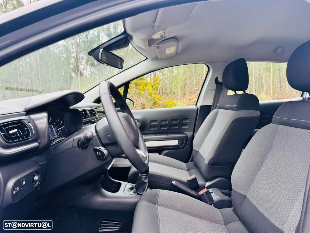 Citroën C3 1.2 PureTech Shine - 17