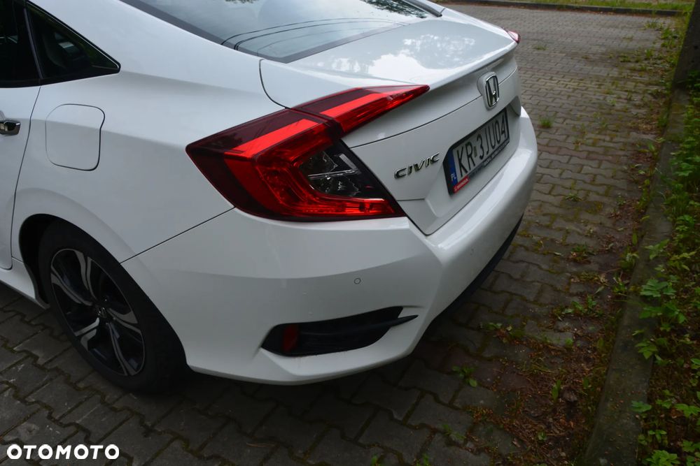 Honda Civic 1.5 T Elegance - 13