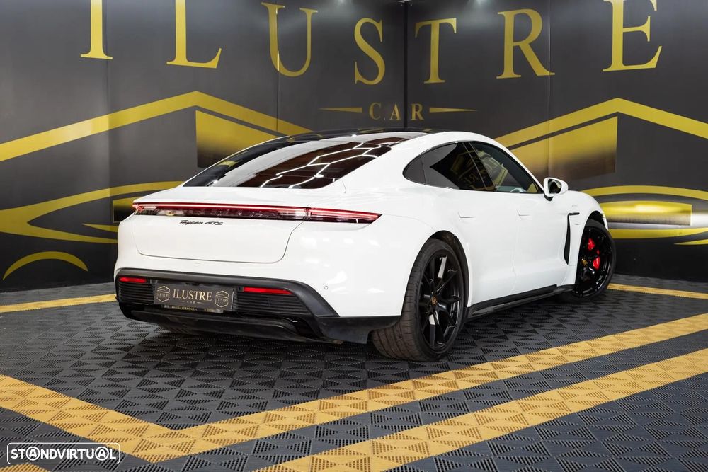 Porsche Taycan Sport Turismo GTS - 7