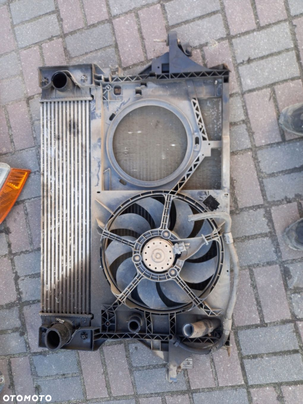 Chłodnice pas Master II Movano 2.5 DCI - 2