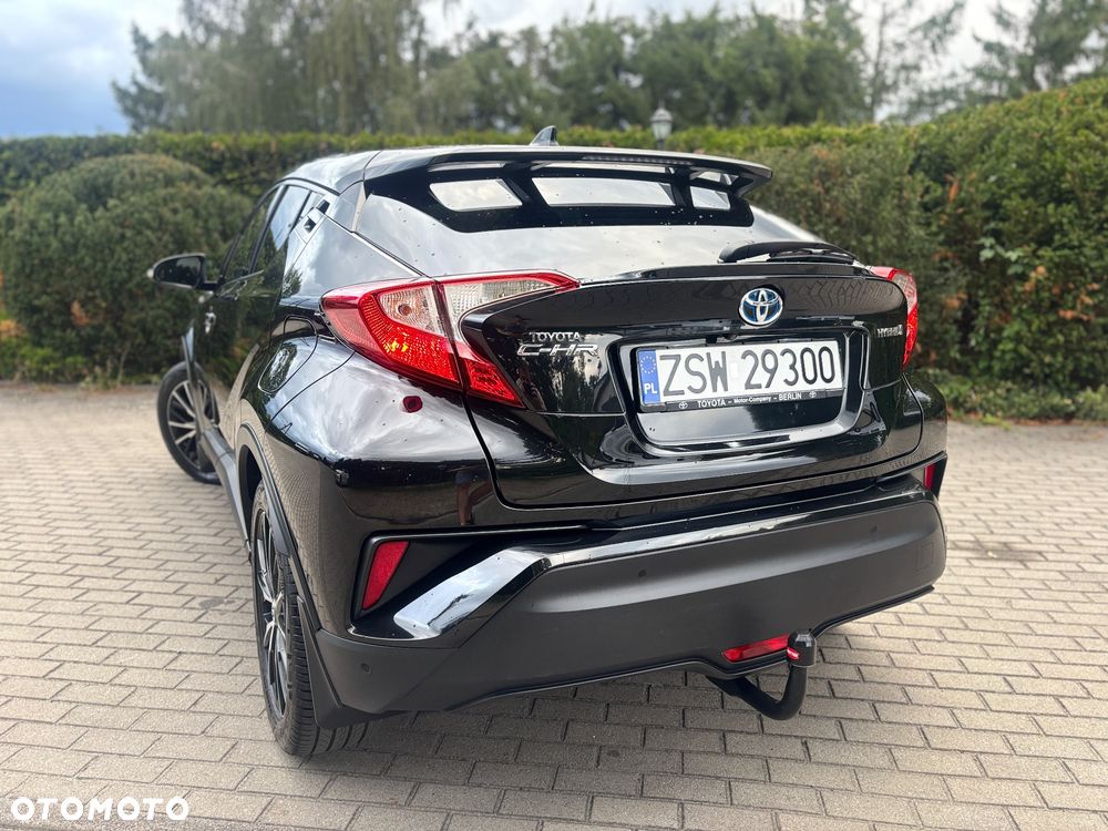Toyota C-HR Business-Edition - 3