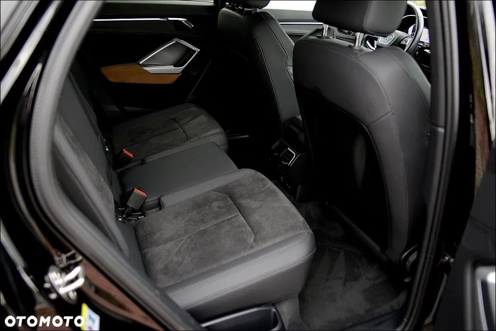 Audi Q3 Sportback 35 TDI S tronic S line - 23