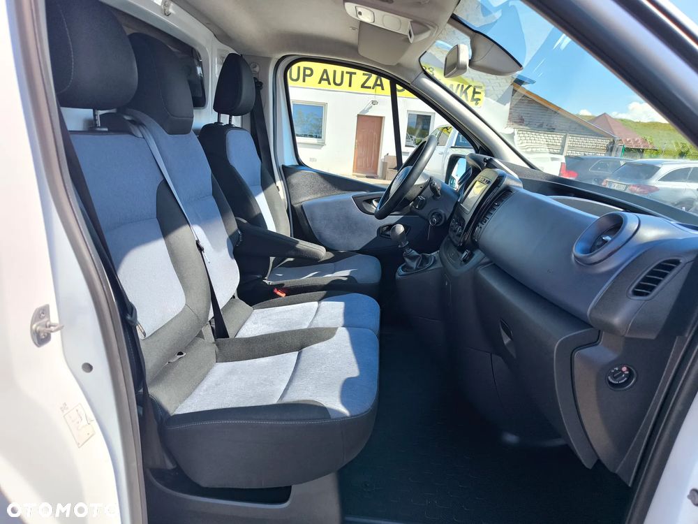 Opel Vivaro - 9