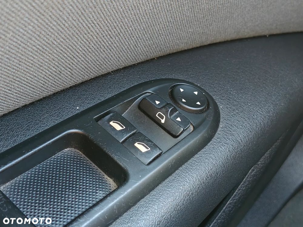 Peugeot 407 1.8 SR Komfort - 20