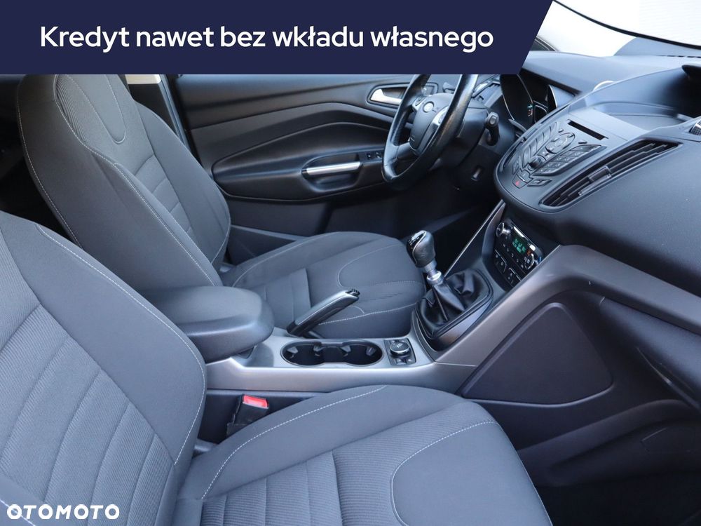 Ford Kuga - 11