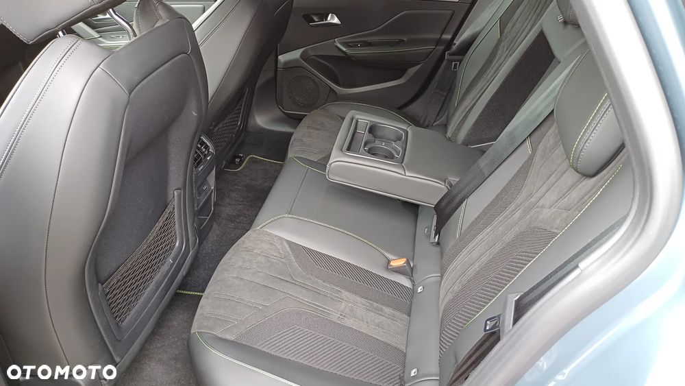 Peugeot 308 Hybrid 145 e-DSC6 GT - 26