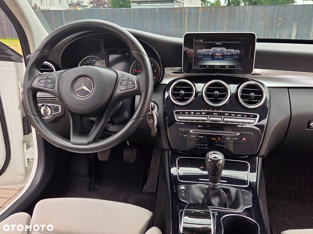 Mercedes-Benz Klasa C 200 (BlueTEC) d Exclusive - 25