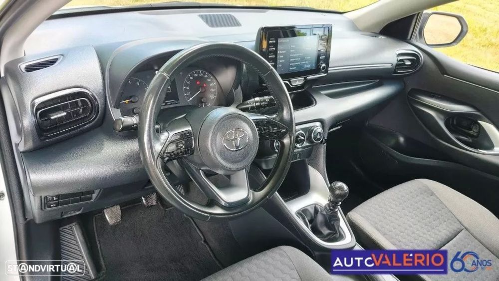 Toyota Yaris 1.5 VVT-i Comfort - 12