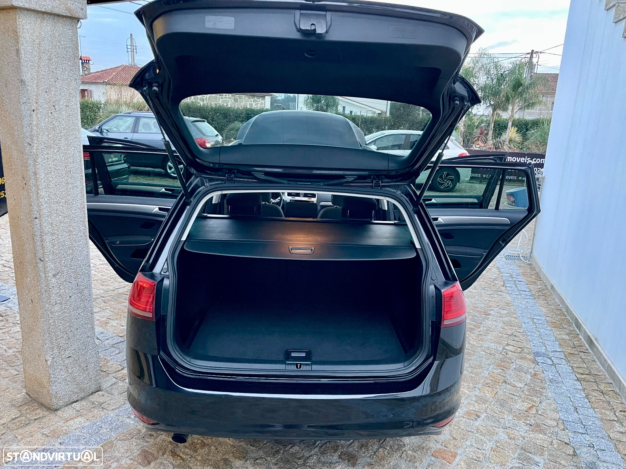 VW Golf Variant 1.6 TDi Highline - 13