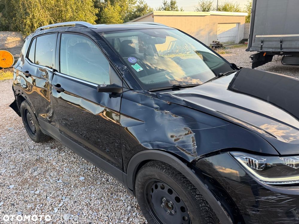 Volkswagen T-Cross - 24