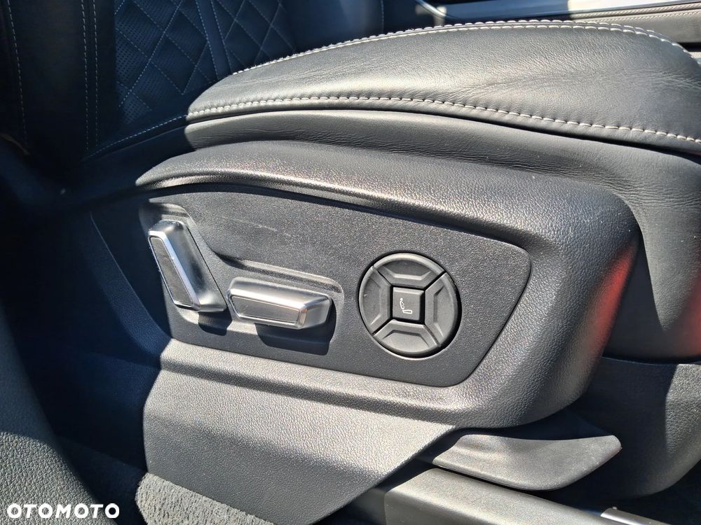 Audi Q8 TDI mHEV 210 kW Quattro Tiptronic - 25