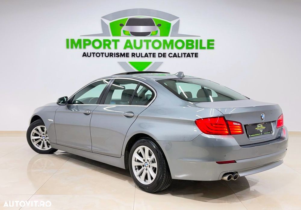 BMW Seria 5 520d Aut. - 13
