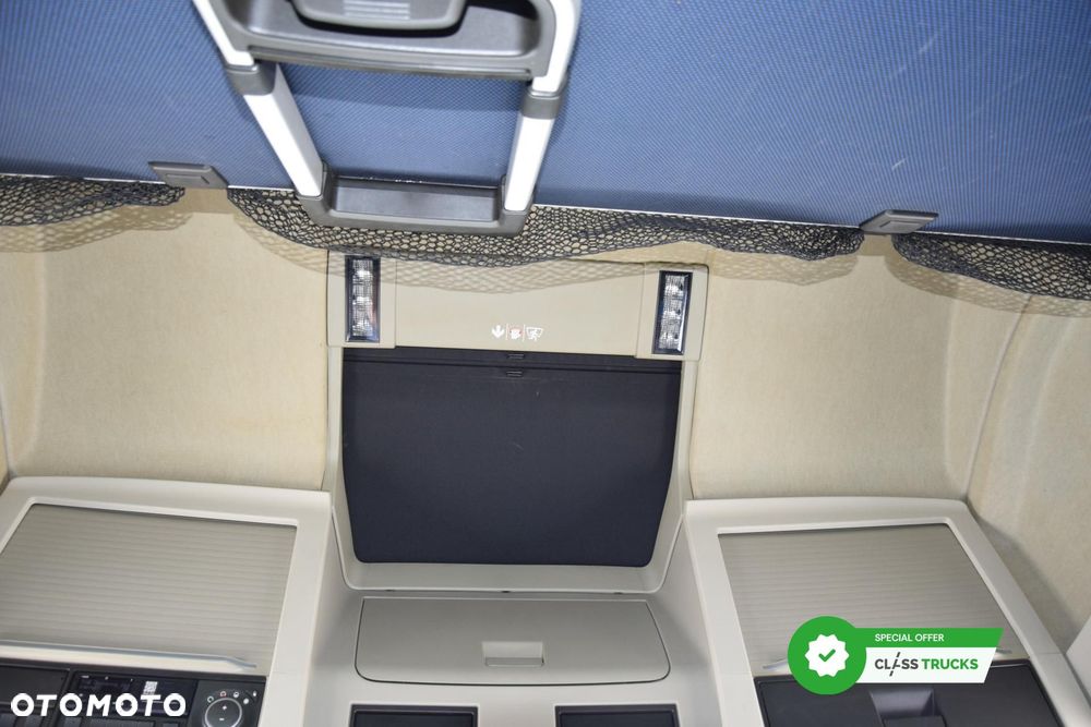 Volvo FH 460 Globetrotter XL Mega i-Save - 15