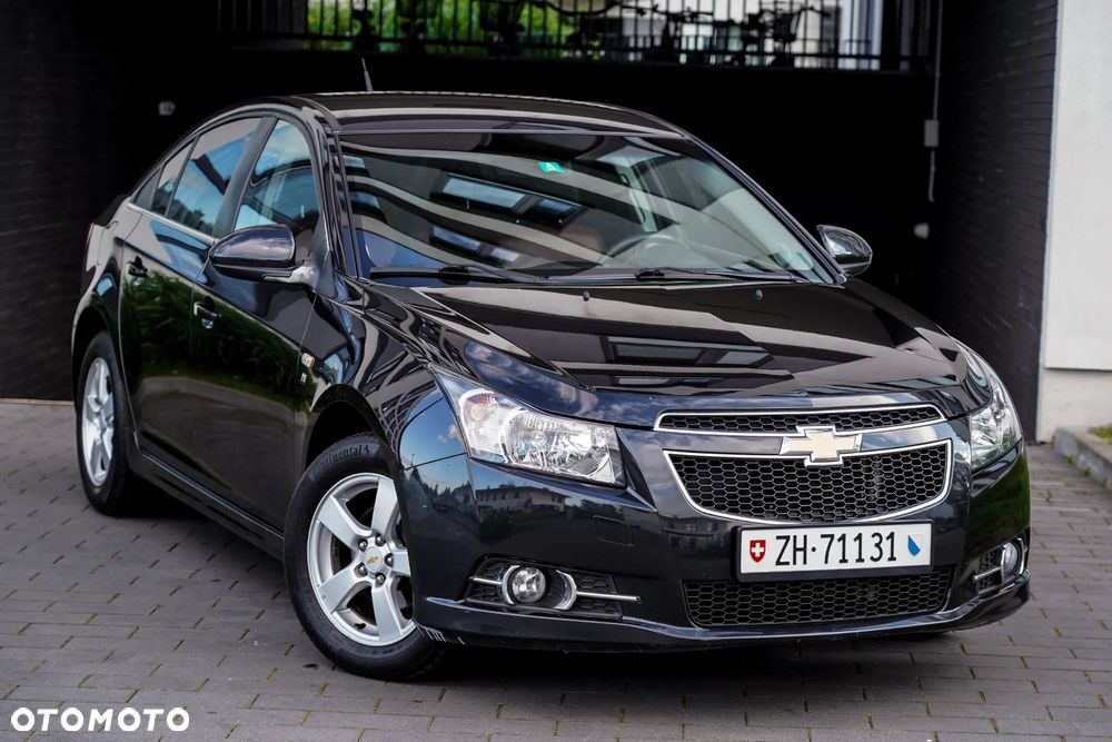 Chevrolet Cruze 1.8 LTZ+ - 7