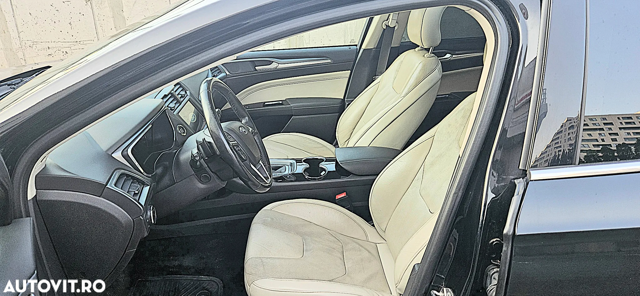 Ford Mondeo 2.0 TDCi Powershift AWD Business - 5