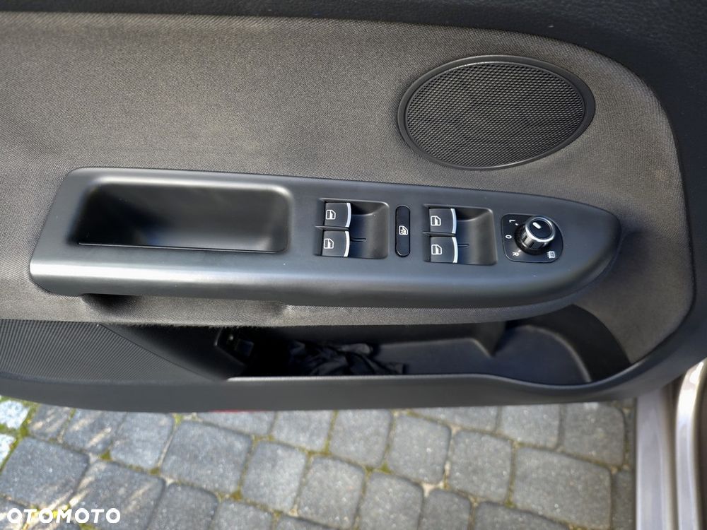 Volkswagen Golf Plus 1.2 TSI Comfortline - 14