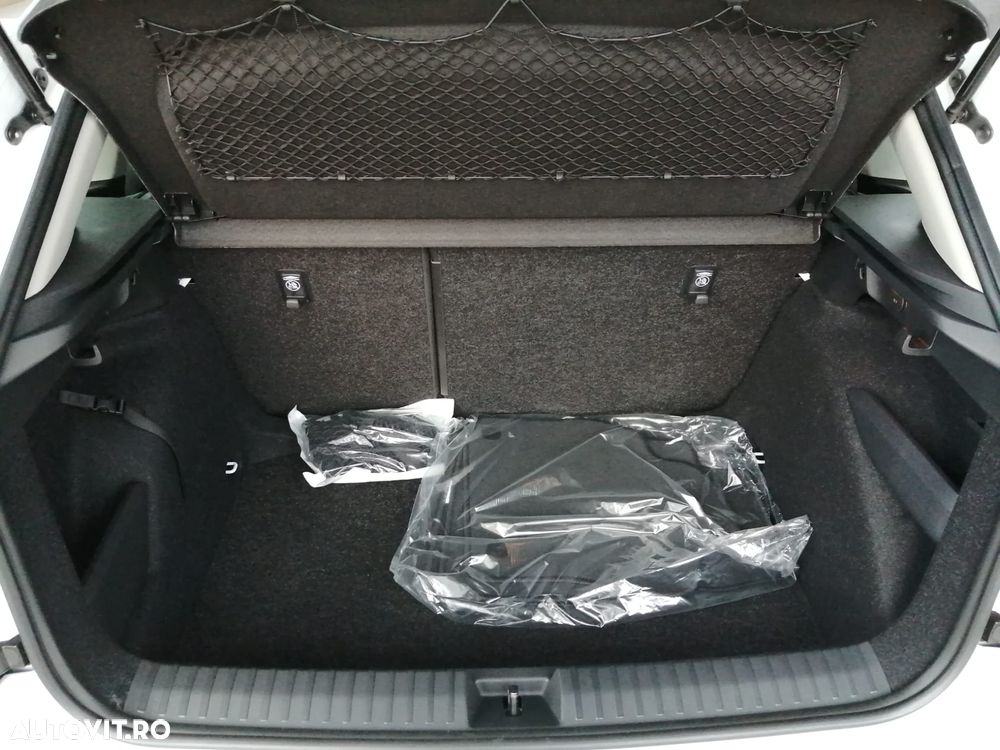 Skoda Kamiq 1.5 TSI DSG Selection - 14