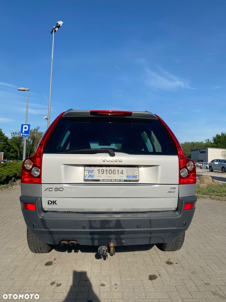 Volvo XC 90 D5 Momentum - 5