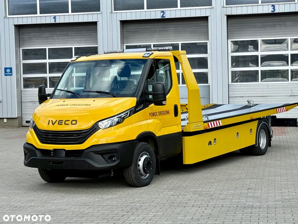 Iveco DAILY - 15