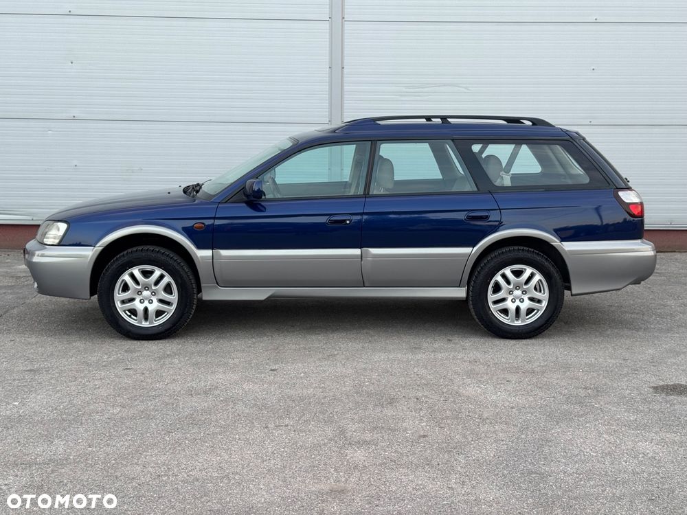 Subaru Outback 3.0 H6 - 3