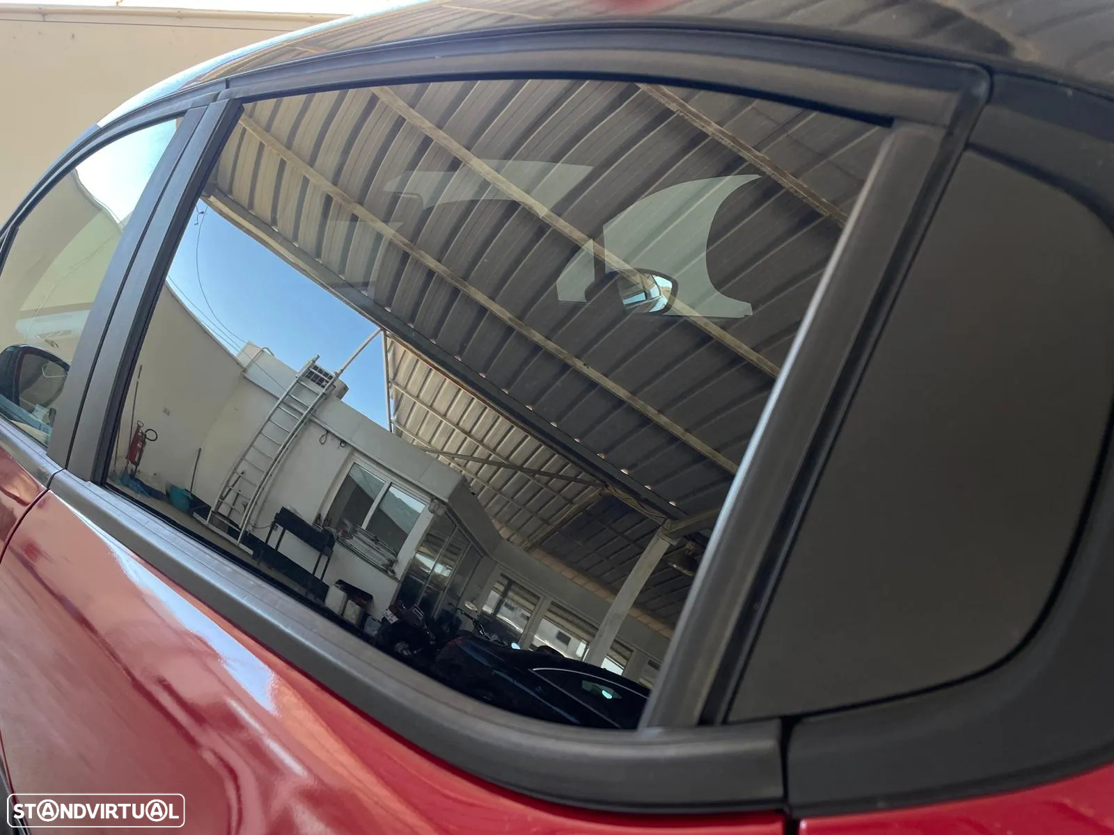 Citroën C3 1.2 PureTech Shine - 31