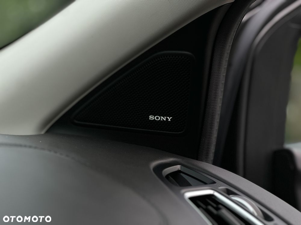 Ford Kuga 2.0 TDCi 4x4 Vignale - 26