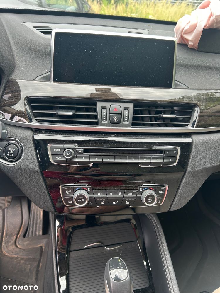 BMW X1 xDrive20i Sport Line - 7