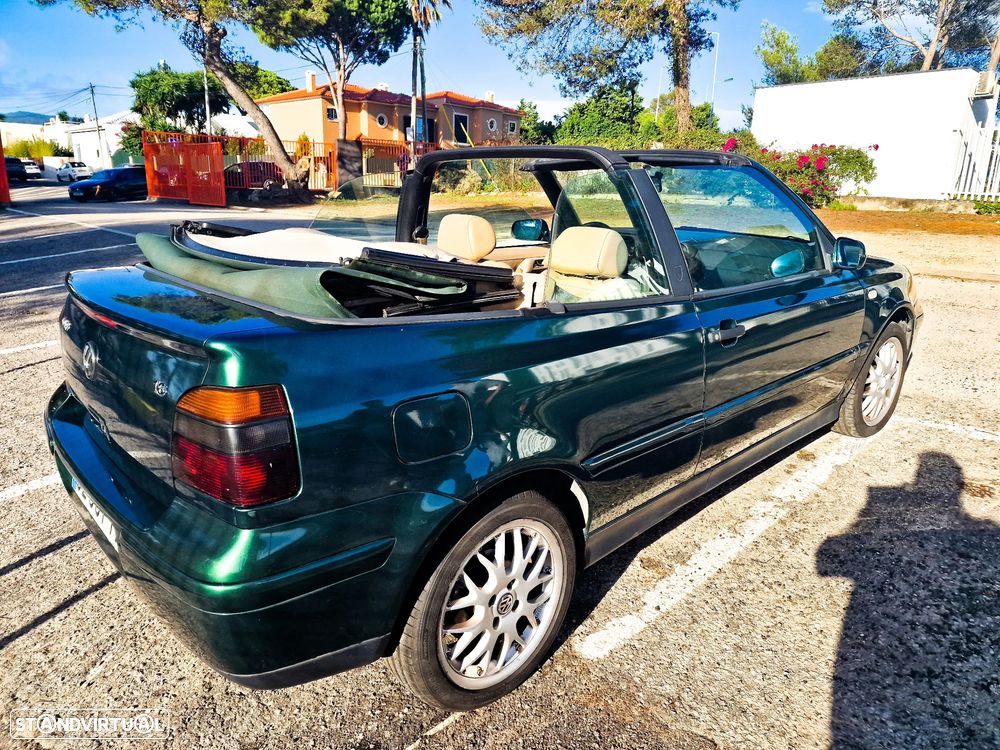 VW Golf Cabriolet 1.6 Highline - 10
