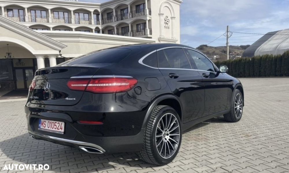Mercedes-Benz GLC Coupe 250 d 4Matic 9G-TRONIC AMG Line - 18