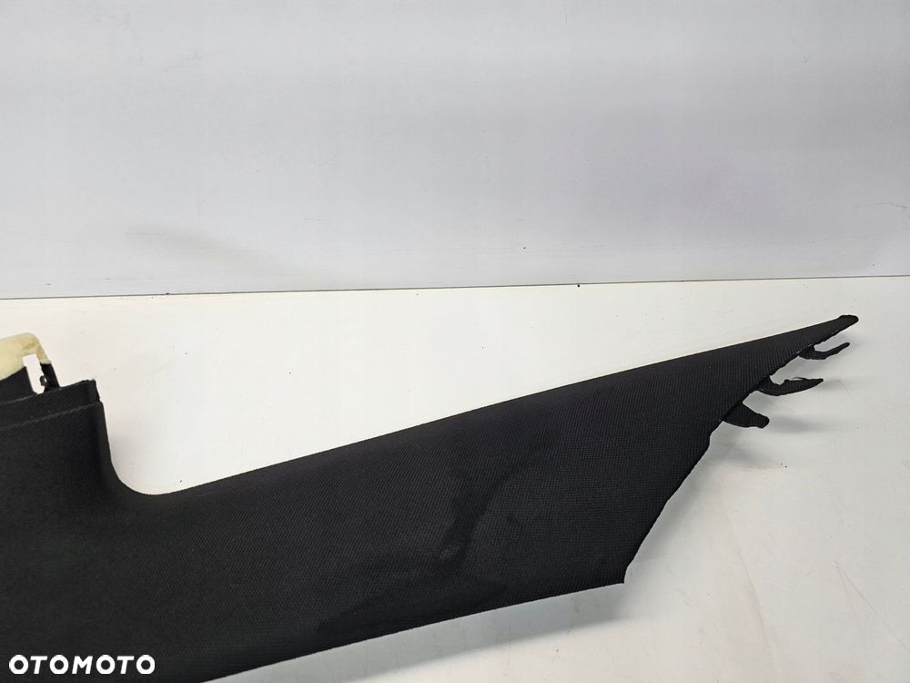 OSŁONA SŁUPKA D PRAWA AUDI A6 C6 SEDAN 4F5867246D 1MB - 2