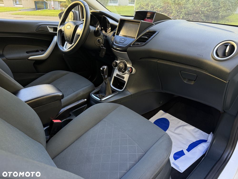 Ford Fiesta - 11