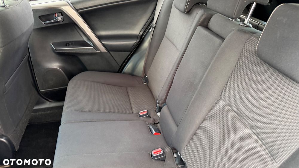Toyota RAV4 2.0 D-4D 4x2 Start-Stop Executive - 18