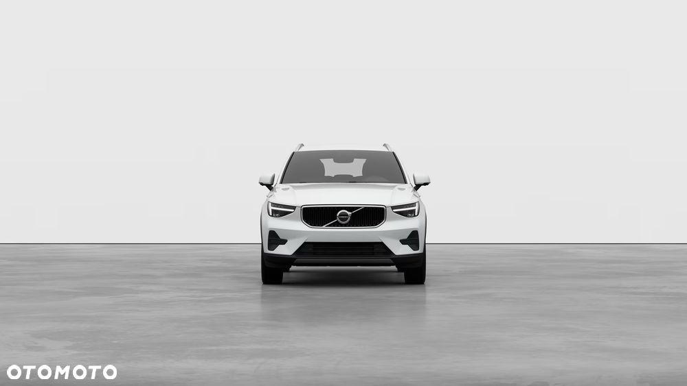 Volvo XC 40 B3 Core - 4