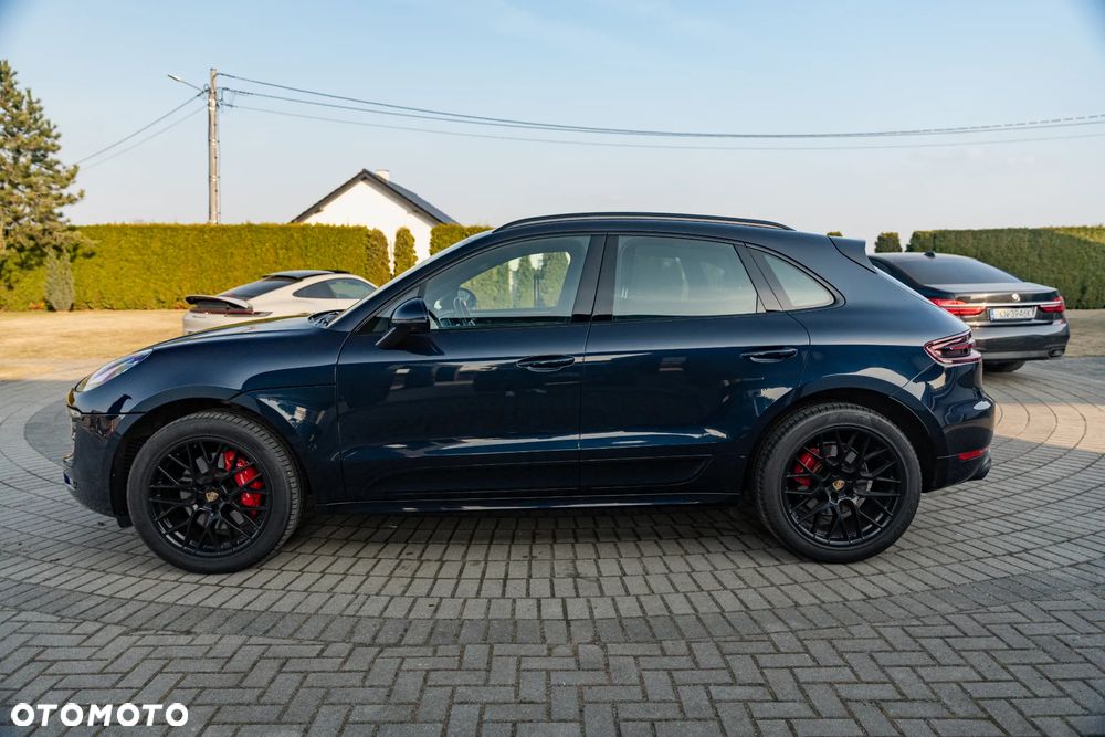 Porsche Macan - 3