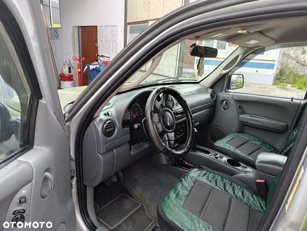 Jeep Cherokee 2.8 CRD Limited - 12