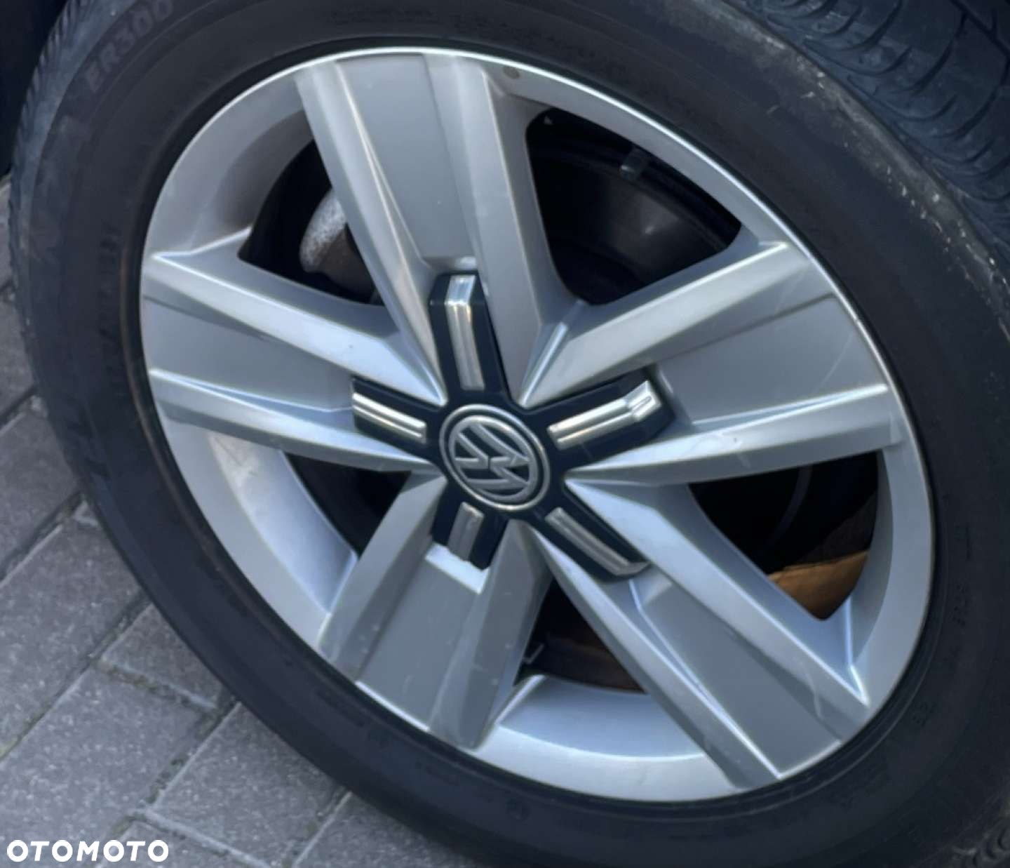 Volkswagen Caravelle - 33