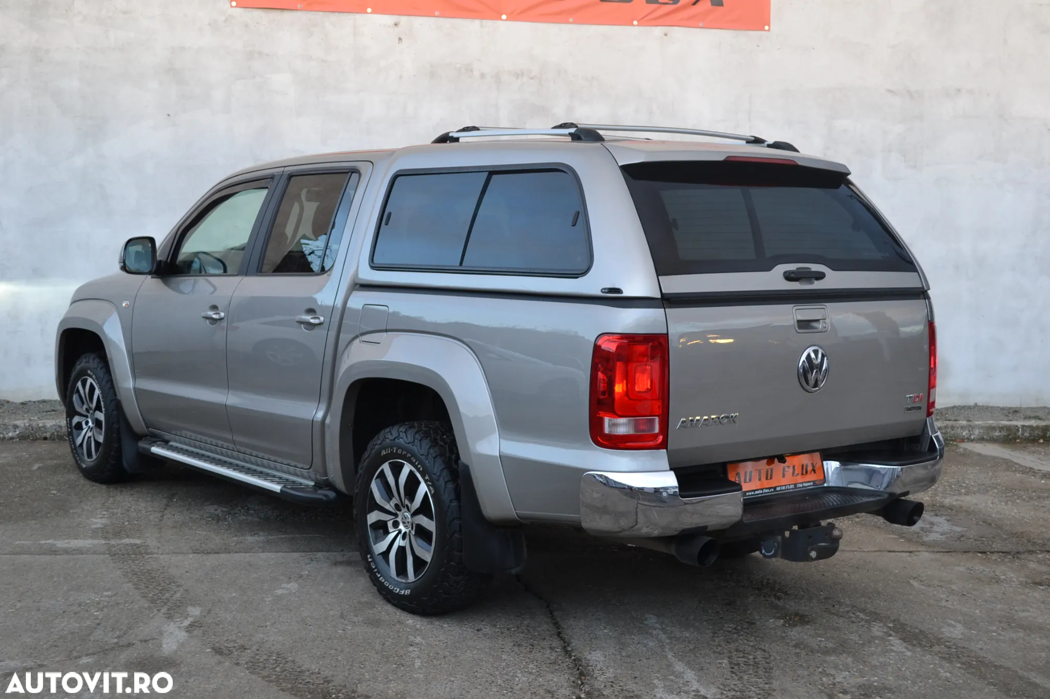 Volkswagen Amarok 2.0 BiDI 4x4 Cabina Dubla Highline Aut. - 4